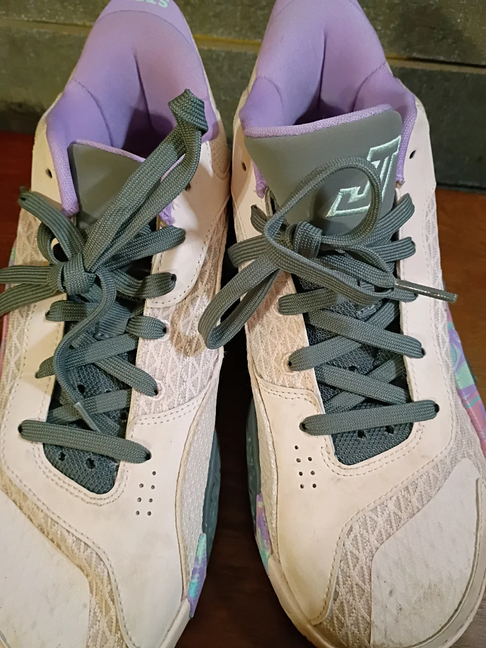 Air jordan Tatum 2  youth 6.5Y F16459-600
